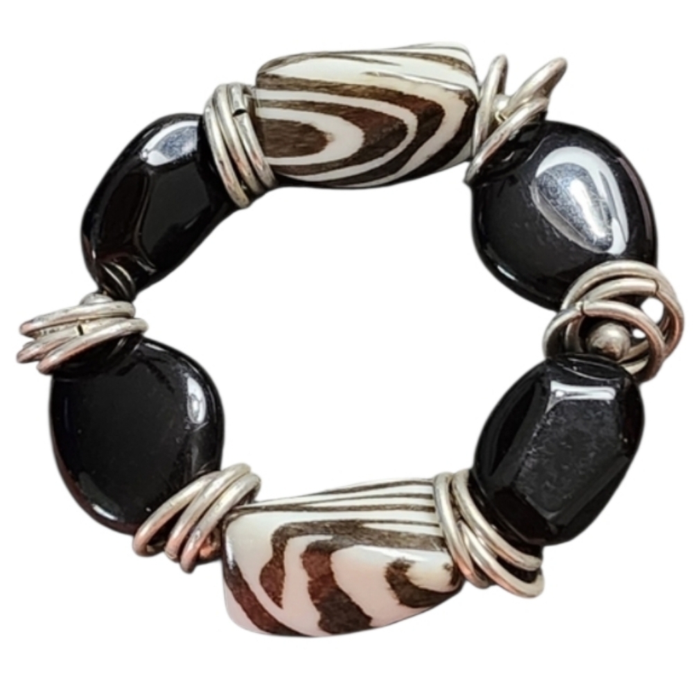 💥4 For $20💥Black and White Beaded Stretch Bracelet